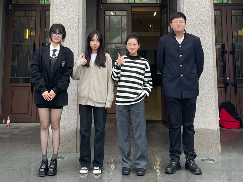 参赛队伍“商榷中(TBD)”荣获一等奖铜奖 (英商221黄雅玥、文艺熹、胡钰坤、徐静怡)